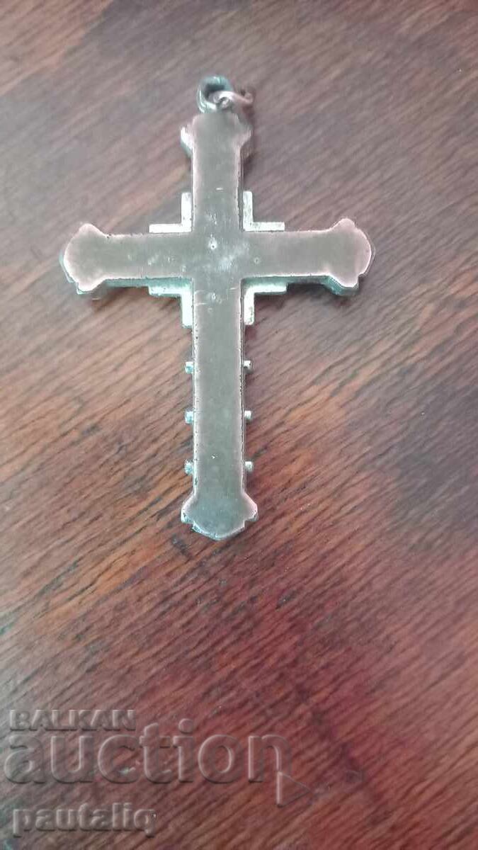 Auction METAL CROSS Auction METAL CROSS