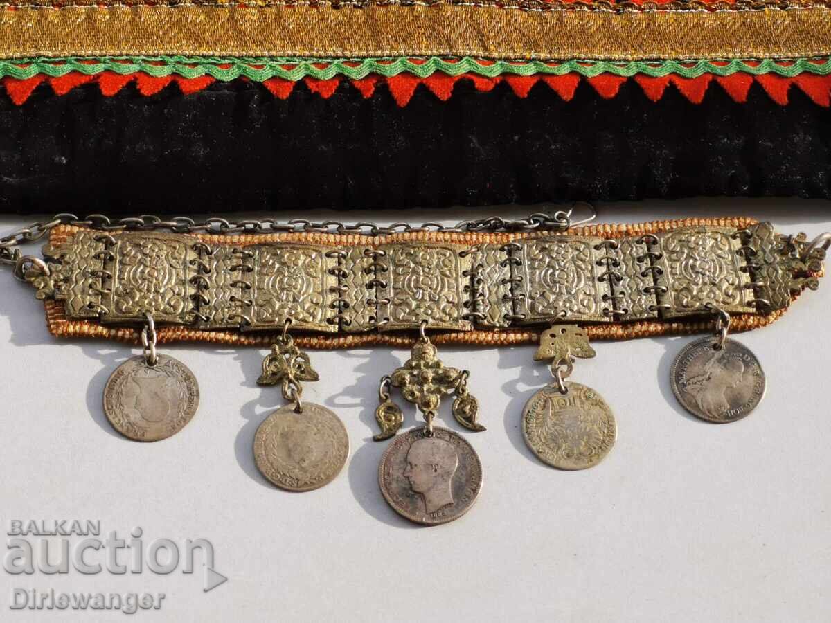 Bulgarian Renaissance silver jewelry. Bulgarian Renaissance silver jewelry.