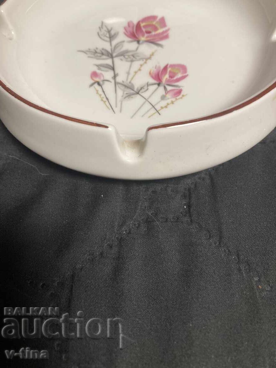Παράδοση Vintage βουλγαρικά πορσελάνινα λουλούδια τασάκι