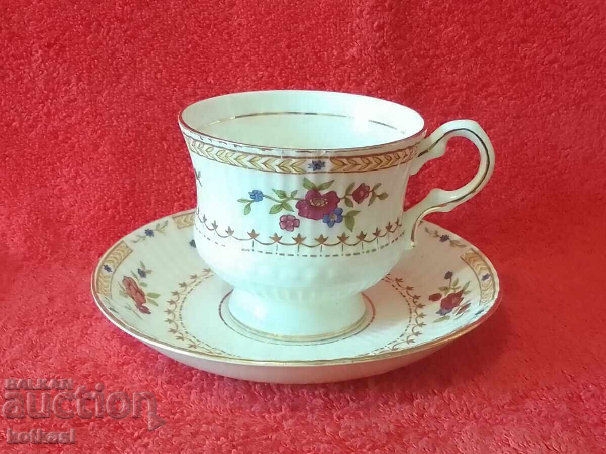 Auction Old porcelain double set cup plate gilding Bone China Auction Old porcelain double set cup plate gilding Bone China