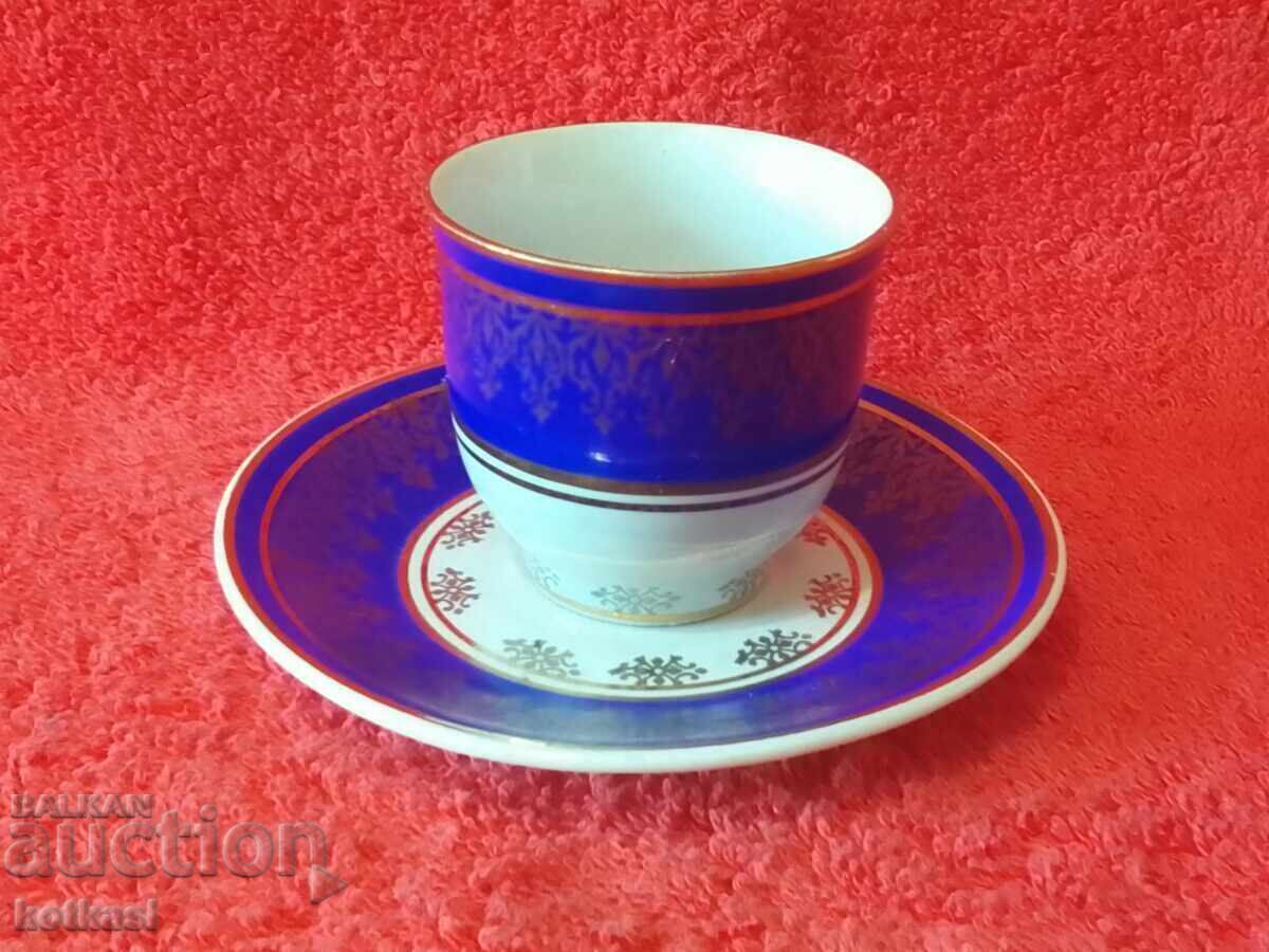 Παράδοση Παλιά πορσελάνινα διπλά σετ πλατό κύπελλο επιχρυσωμένο με σήμανση Mocha