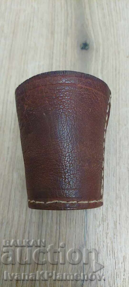 Leather dice cup - 6