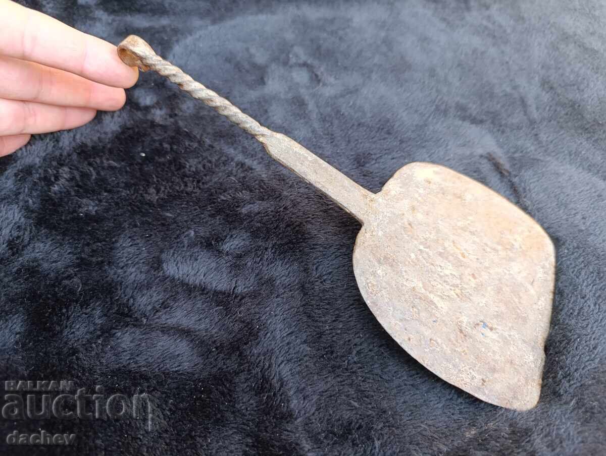 Old LARGE wrought iron gate 19th Century with price 40.00 BGN | € 20.45 Old LARGE wrought iron gate 19th Century with price 40.00 BGN | € 20.45