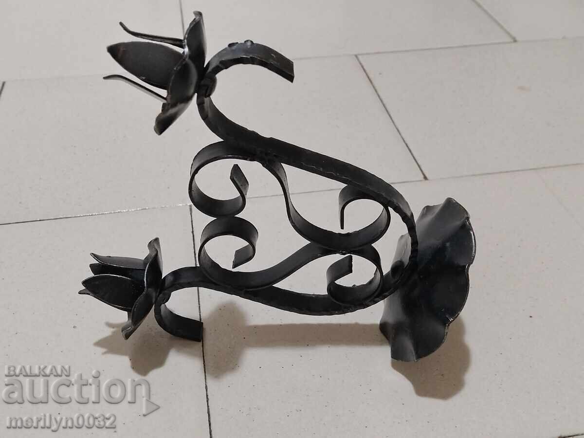 Delivery of Candlestick wrought iron Delivery of Candlestick wrought iron