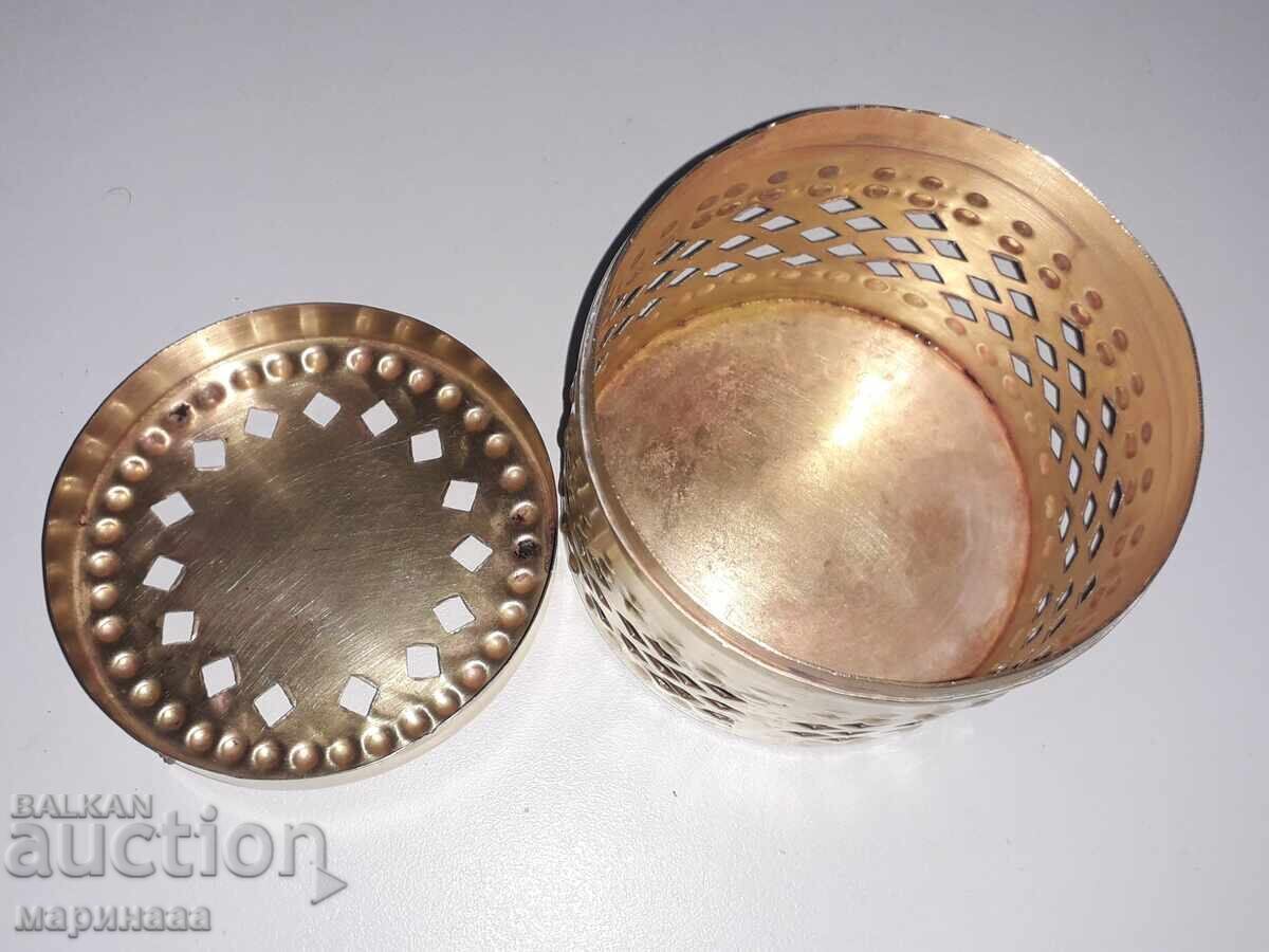 Доставка на КУТИЯ. МЕСИНГ Доставка на КУТИЯ. МЕСИНГ