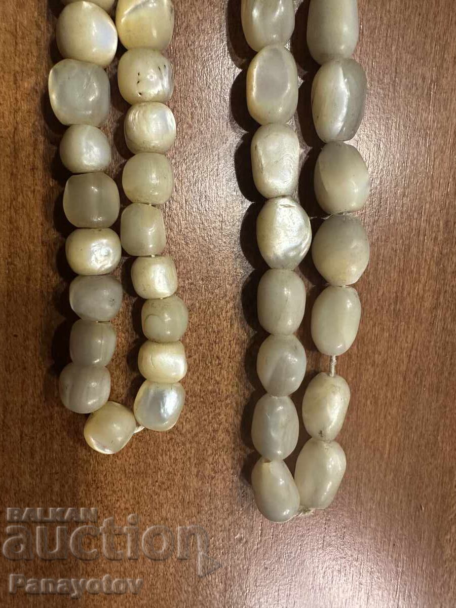 Livrarea MĂTĂNII ȘI COLACE PERLATE, ORIGINALE, DIN BOJI GROB, MĂRGELE VECHI PENTRU BIJUTERII Livrarea MĂTĂNII ȘI COLACE PERLATE, ORIGINALE, DIN BOJI GROB, MĂRGELE VECHI PENTRU BIJUTERII