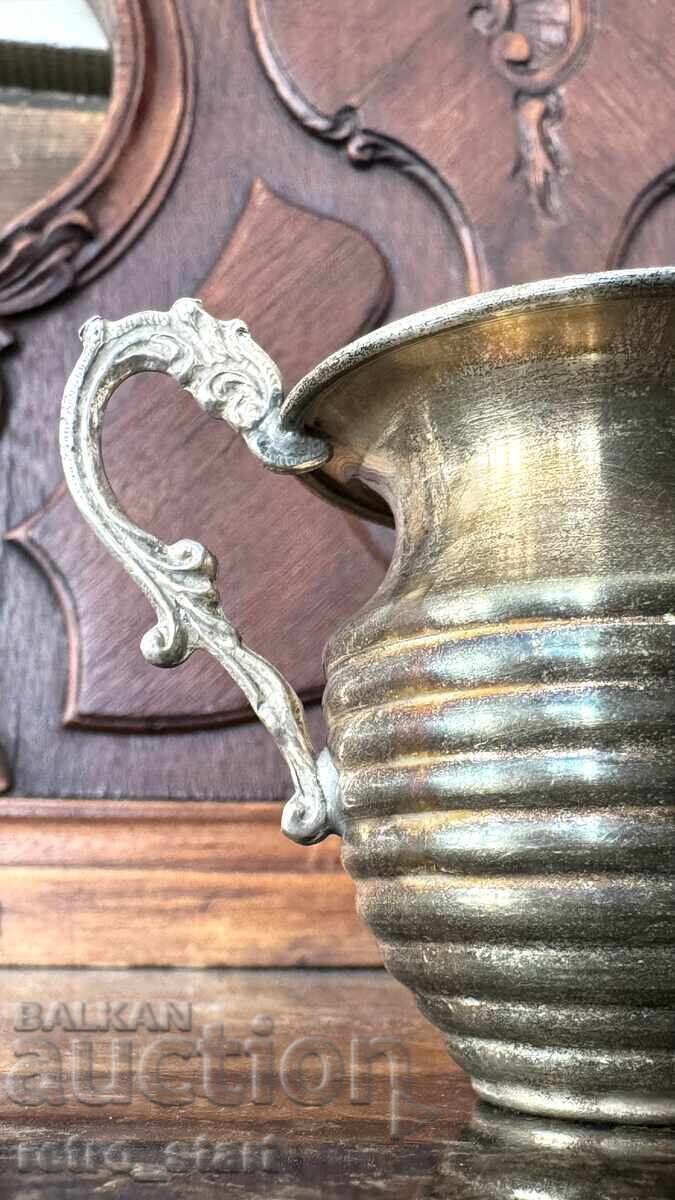 Auction Silver container, 925, 59 grams. Auction Silver container, 925, 59 grams.