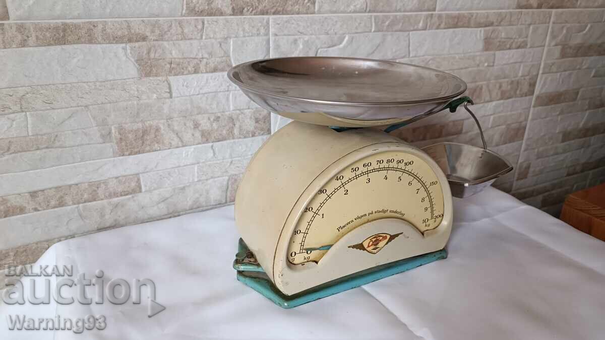 Доставка на Стар кухненски кантар - Lindells - Made in Sweden - 1960г.