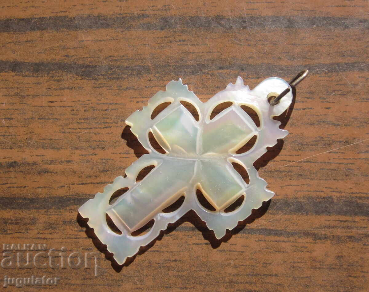 Auction antique mother-of-pearl cross mother-of-pearl cross pendant from Jerusalem Auction antique mother-of-pearl cross mother-of-pearl cross pendant from Jerusalem