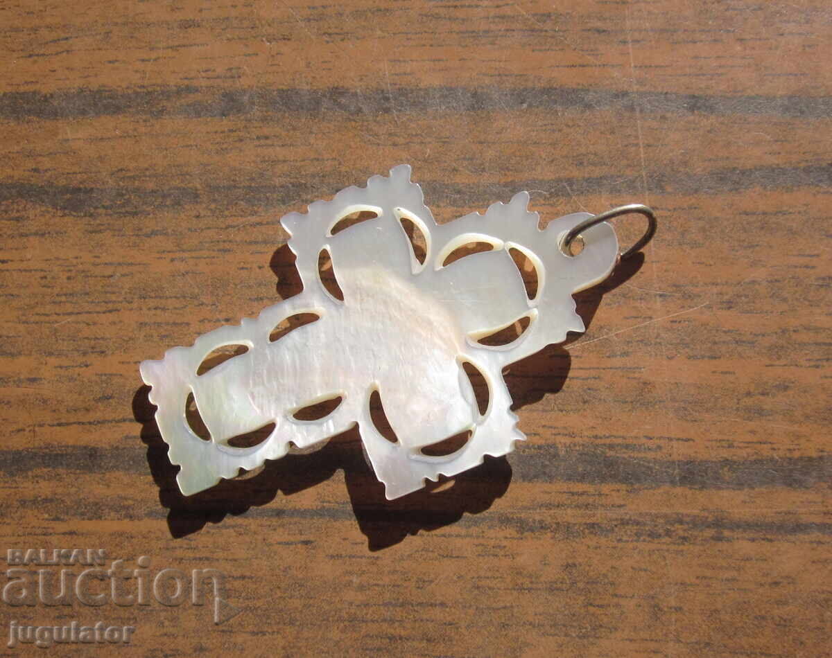 antique mother-of-pearl cross mother-of-pearl cross pendant from Jerusalem - 6 antique mother-of-pearl cross mother-of-pearl cross pendant from Jerusalem - 6