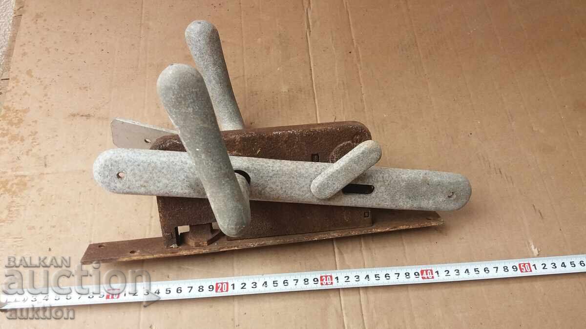 HUGE OLD LOCK with price 9.99 BGN | € 5.11