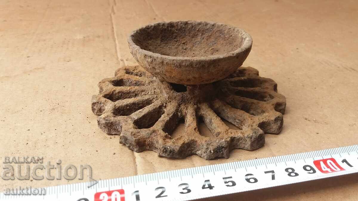 MASSIVE CANDLEHOLDER - 7 MASSIVE CANDLEHOLDER - 7