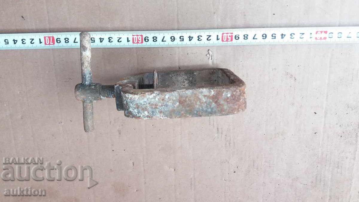 Livrarea DÂNGĂ VECHE Livrarea DÂNGĂ VECHE