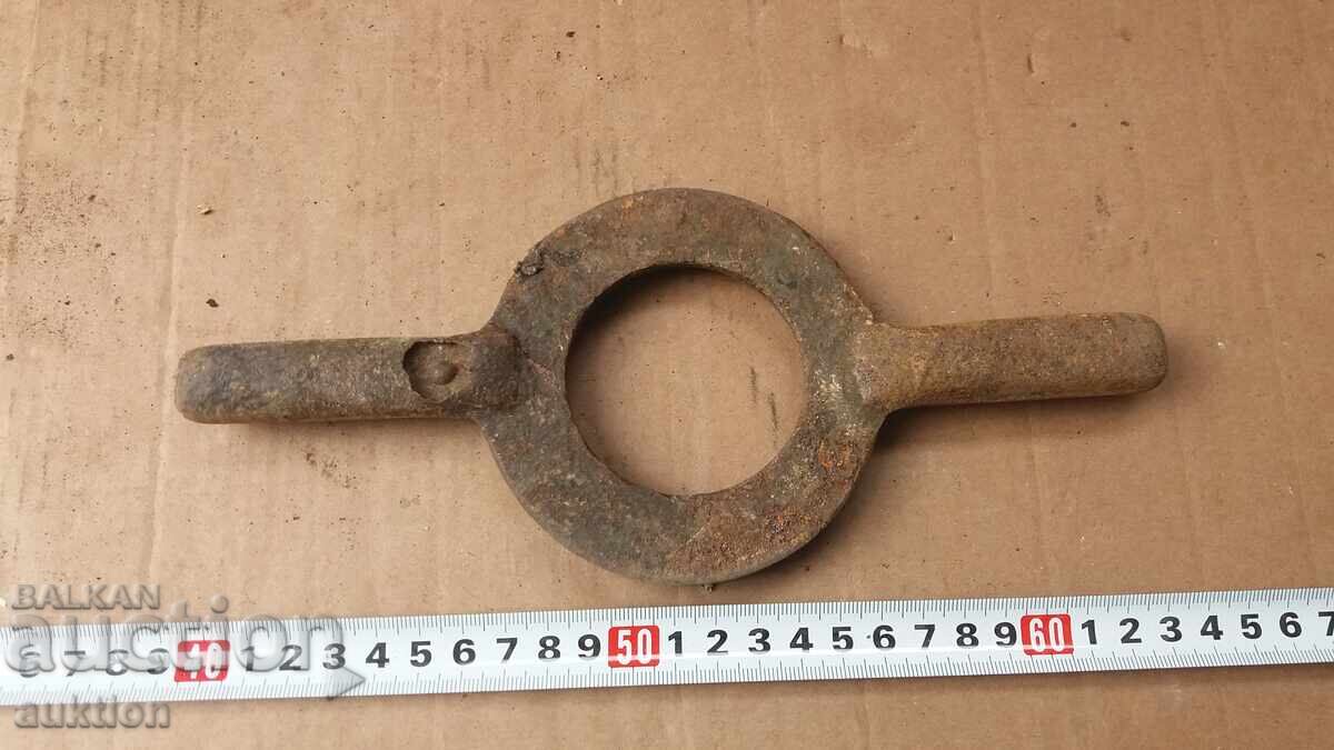 SOC. MASSIVE JAR CLOSER SOC. MASSIVE JAR CLOSER