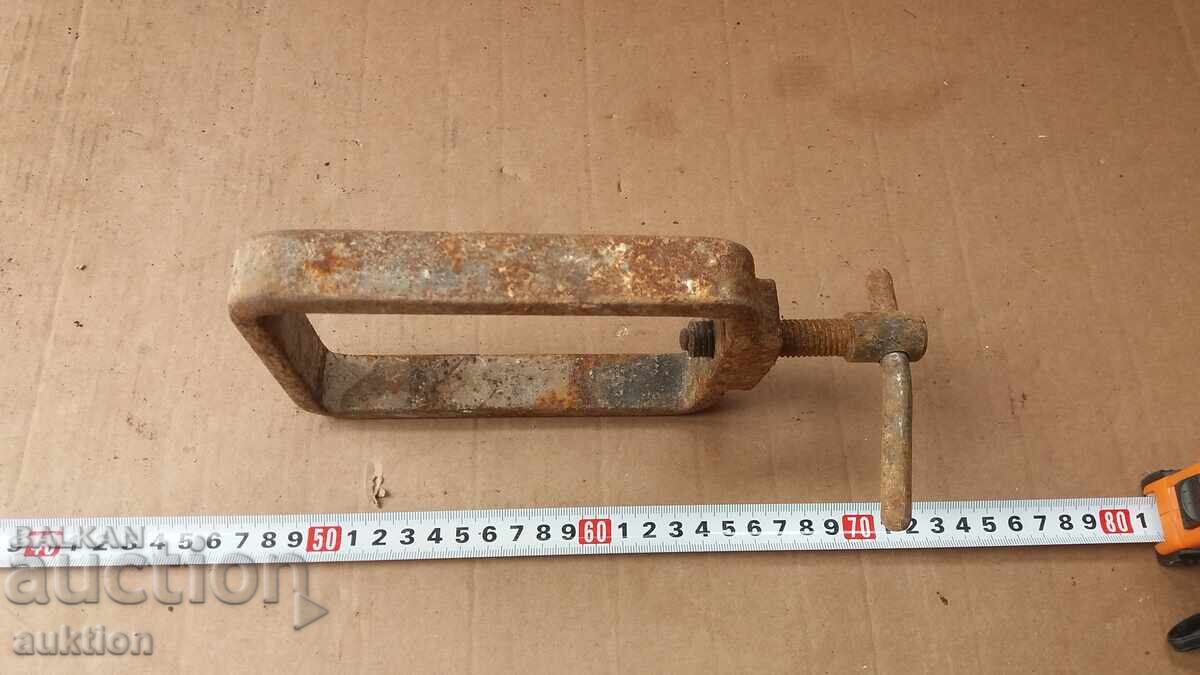 CUREA VECHE EXCELENTĂ - 5