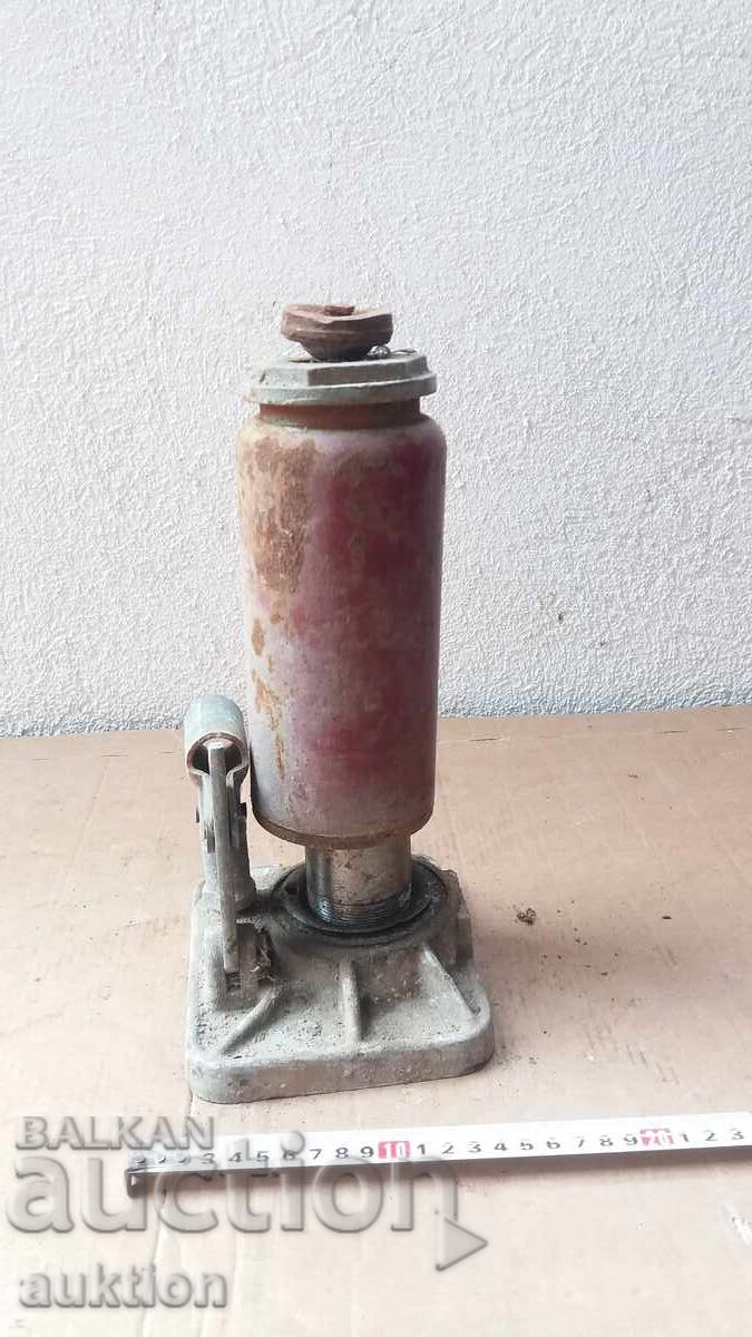 Auction  SOC. CRIC - MILITARY