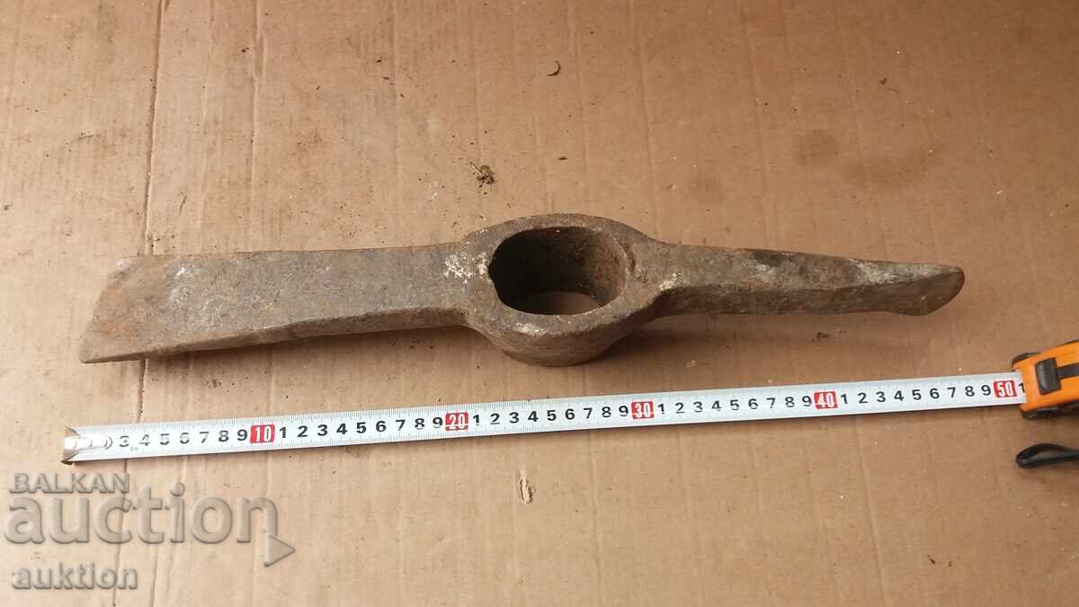 Auction PICK - AXE - MILITARY Auction PICK - AXE - MILITARY