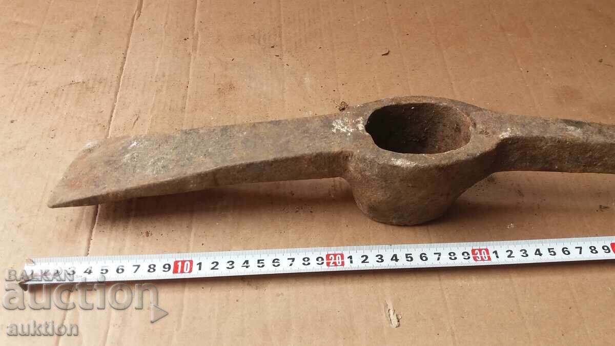 Delivery of PICK - AXE - MILITARY Delivery of PICK - AXE - MILITARY