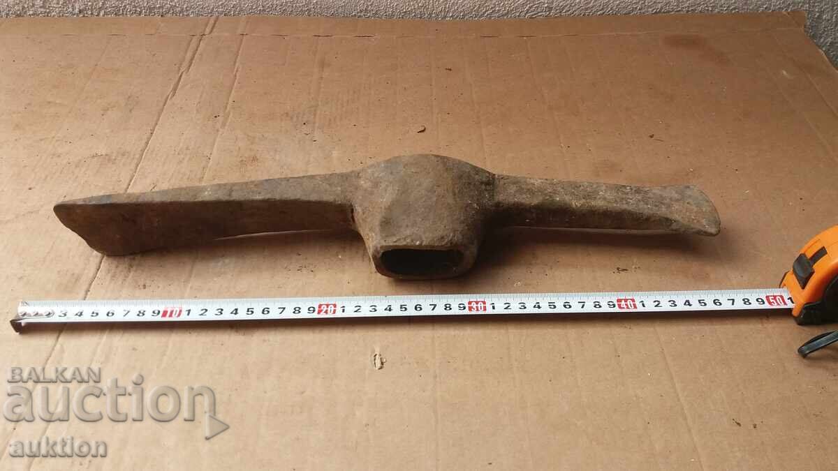 PICK - AXE - MILITARY - 6 PICK - AXE - MILITARY - 6