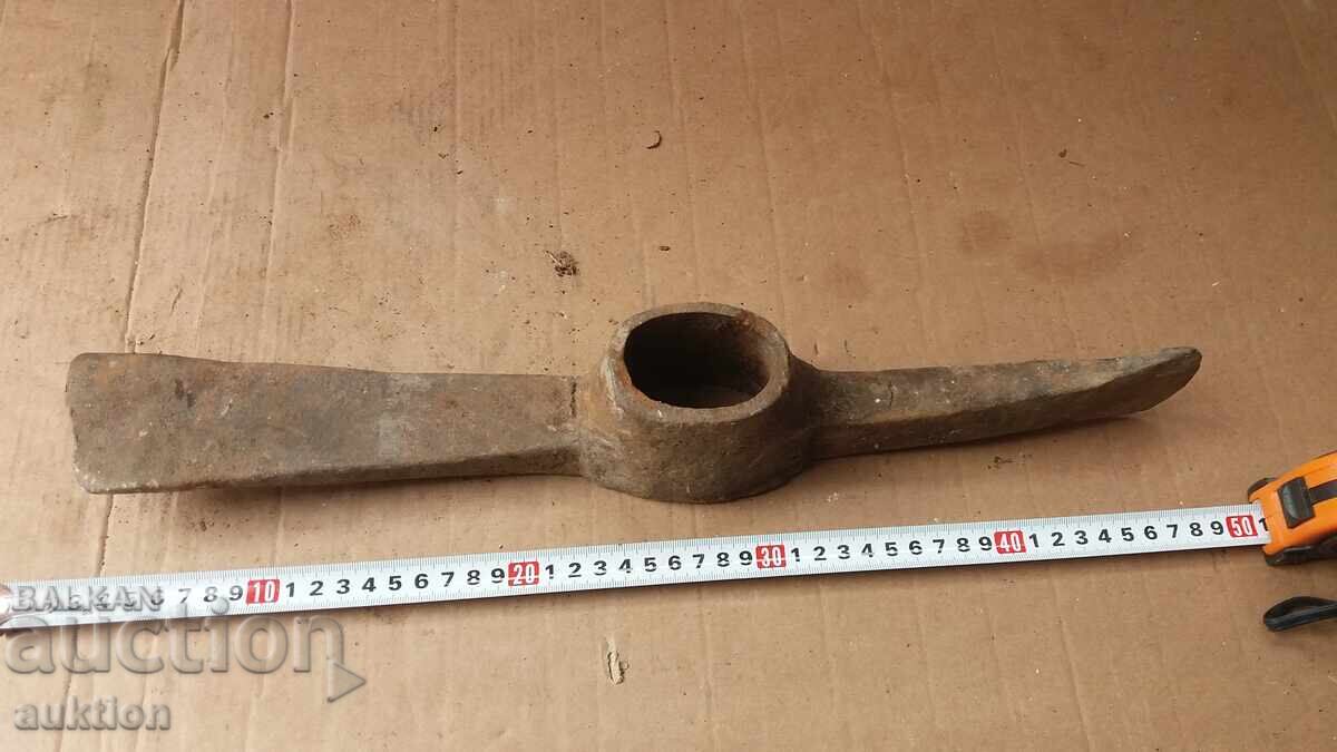 PICK - AXE - MILITARY - 7 PICK - AXE - MILITARY - 7