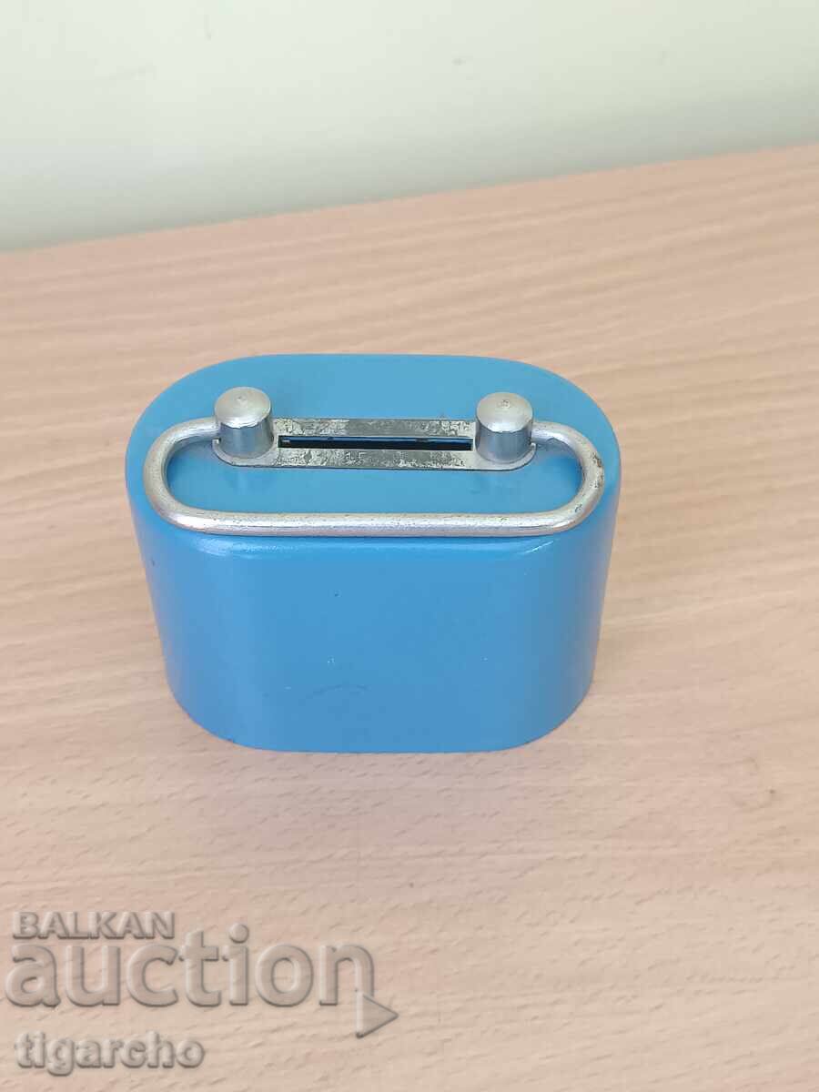 Old metal piggy bank - 7 Old metal piggy bank - 7