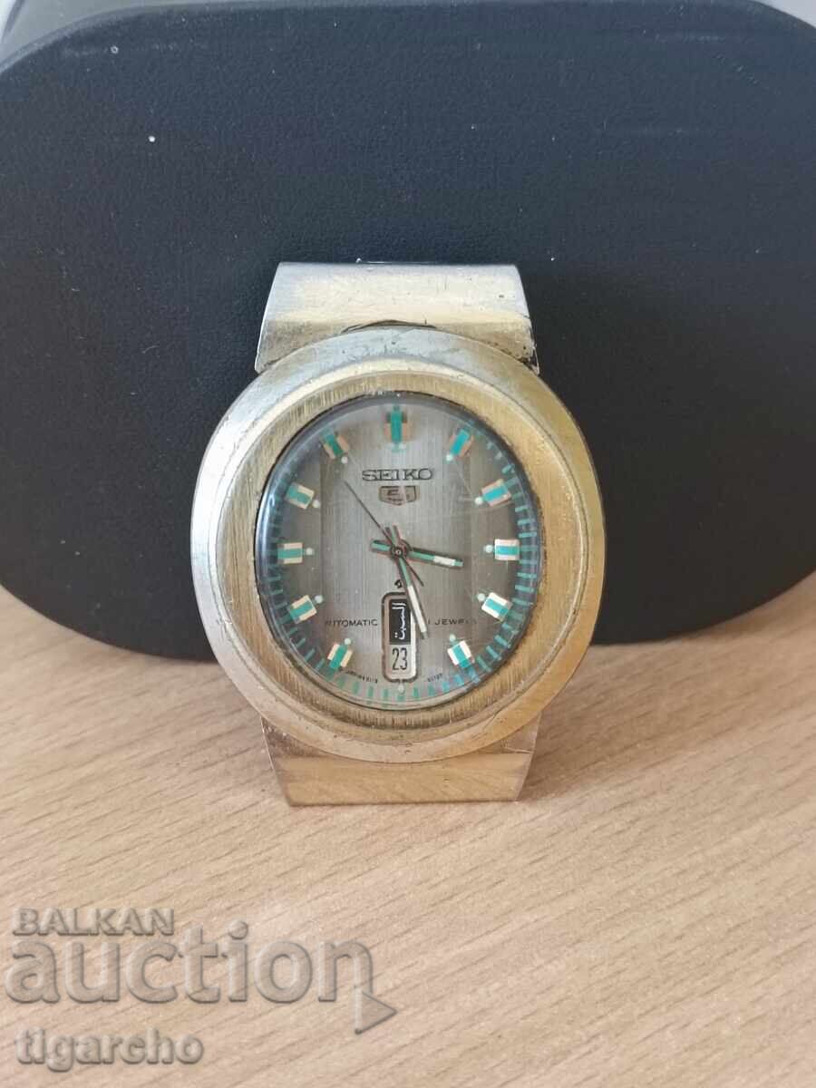 Seiko 5 watch with price 100.00 BGN | € 51.13 Seiko 5 watch with price 100.00 BGN | € 51.13