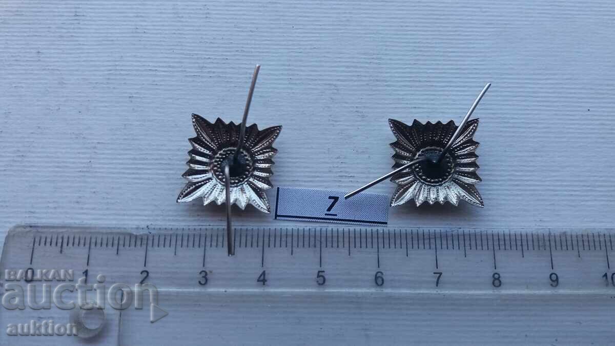 Доставка на звезди фицерски пагони подполковник от БА униформа Доставка на звезди фицерски пагони подполковник от БА униформа