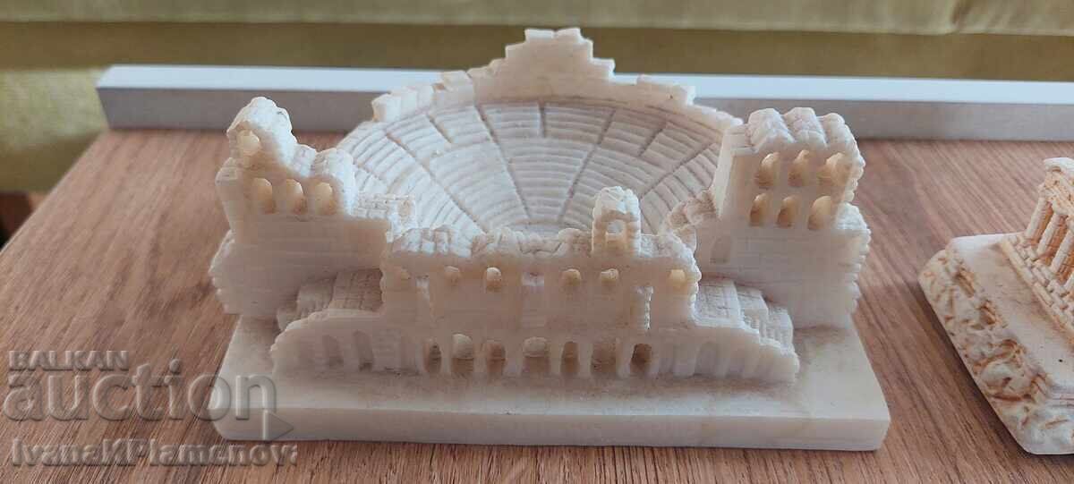 Suveniruri pentru colecționari cu preț 20.00 BGN | € 10.23 Suveniruri pentru colecționari cu preț 20.00 BGN | € 10.23