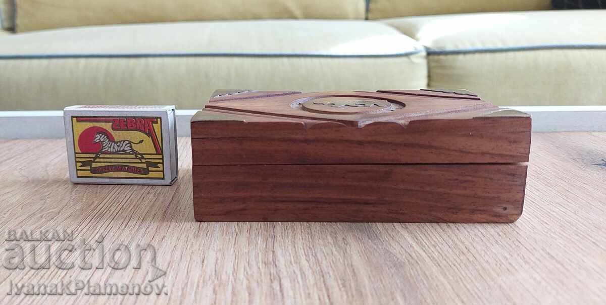 Wooden box with brass fittings for connoisseurs, excellent - 6 Wooden box with brass fittings for connoisseurs, excellent - 6