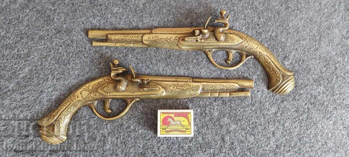 Pan bronze pistols for connoisseurs - 6 Pan bronze pistols for connoisseurs - 6