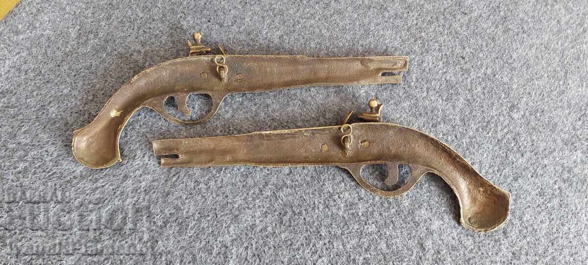 Pistoale din bronz Pan pentru cunoscători - 7