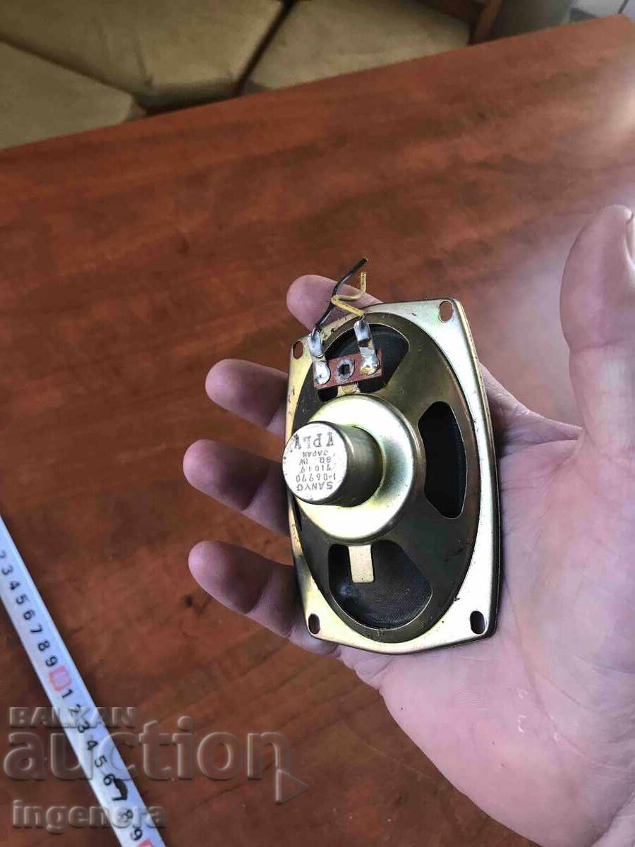 Delivery of SPEAKER-8 OHM Delivery of SPEAKER-8 OHM