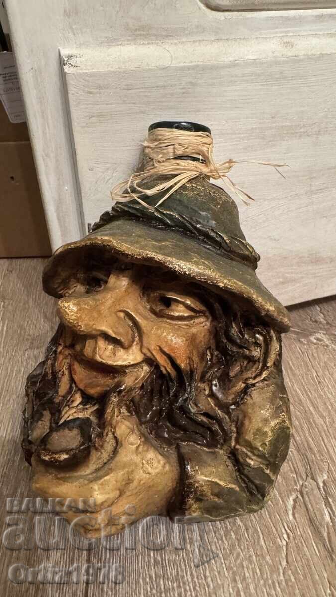 Sticlă masivă, elf, pitic – vintage, 682g cu preț 63.00 BGN | € 32.21 Sticlă masivă, elf, pitic – vintage, 682g cu preț 63.00 BGN | € 32.21