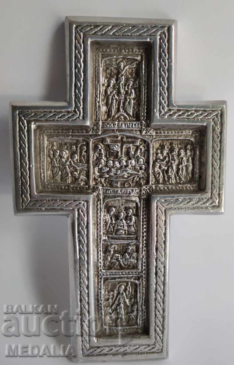 Bogdan Bondikov - cross - sculpture Bogdan Bondikov - cross - sculpture