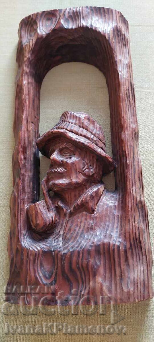 Sculptură în lemn pentru cunoscători cu preț 34.00 BGN | € 17.38 Sculptură în lemn pentru cunoscători cu preț 34.00 BGN | € 17.38