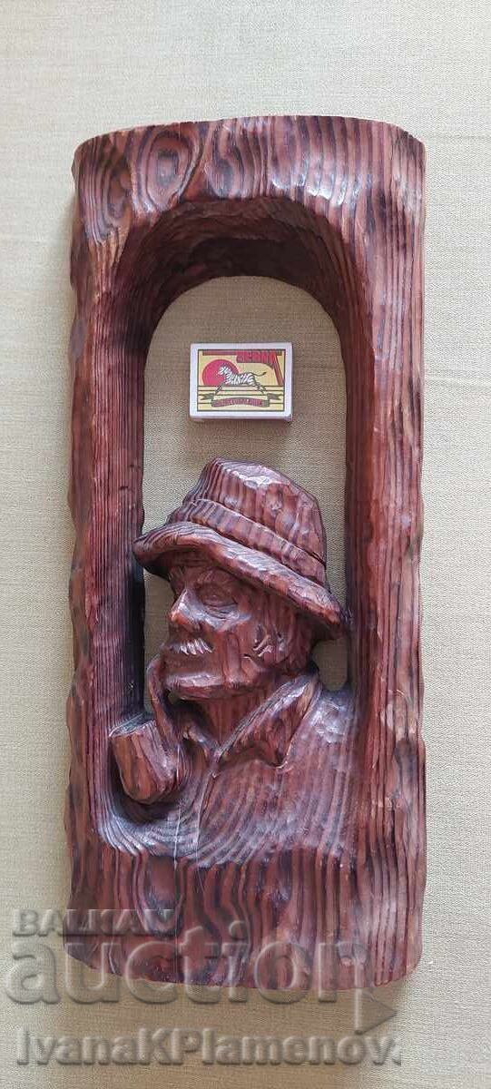 Licitație Sculptură în lemn pentru cunoscători Licitație Sculptură în lemn pentru cunoscători