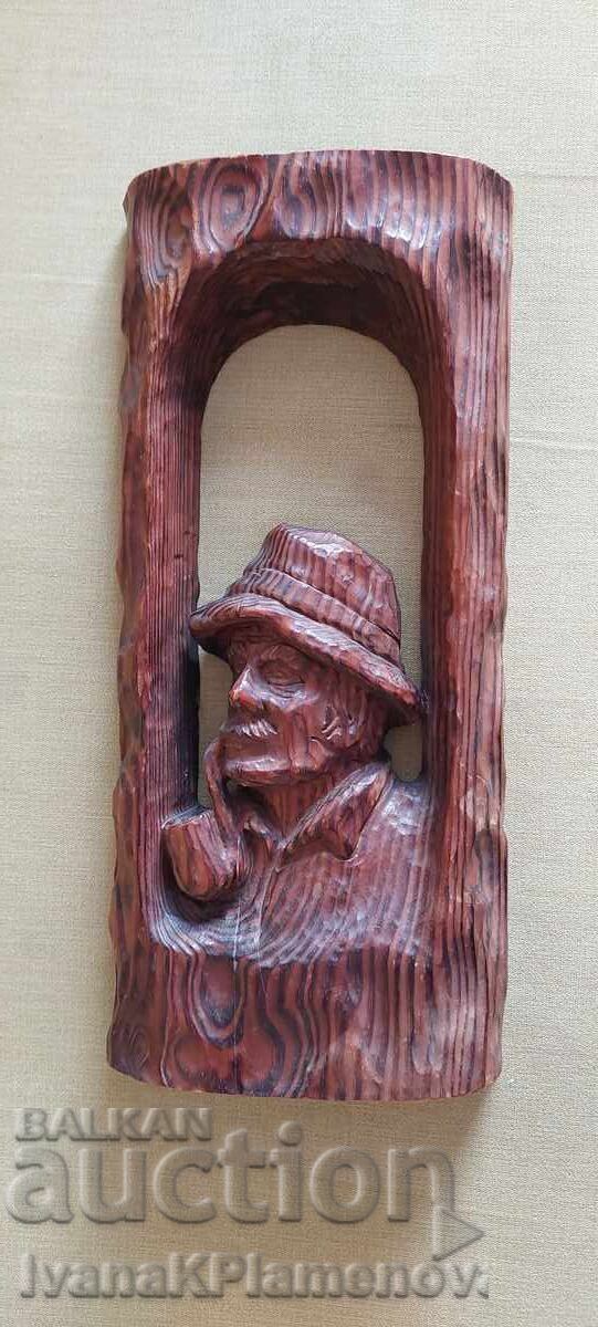 Sculptură în lemn pentru cunoscători Sculptură în lemn pentru cunoscători