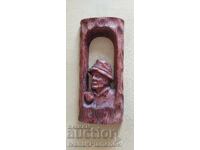 Sculptură în lemn pentru cunoscători