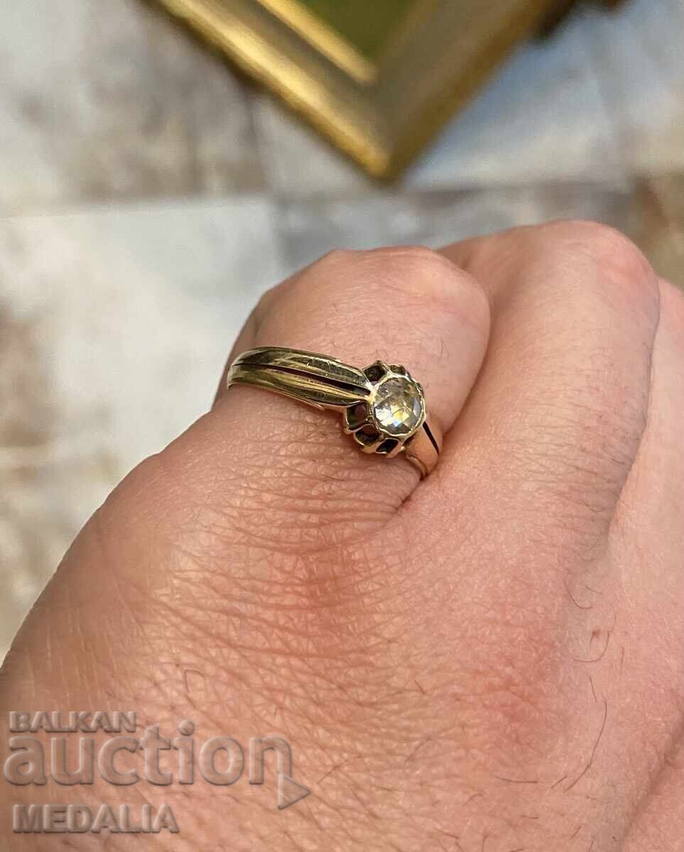 Delivery of Antique European 14K gold ring with diamond