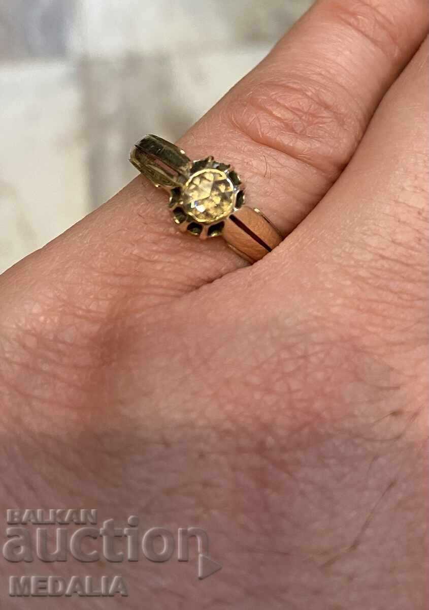 Antique European 14K gold ring with diamond