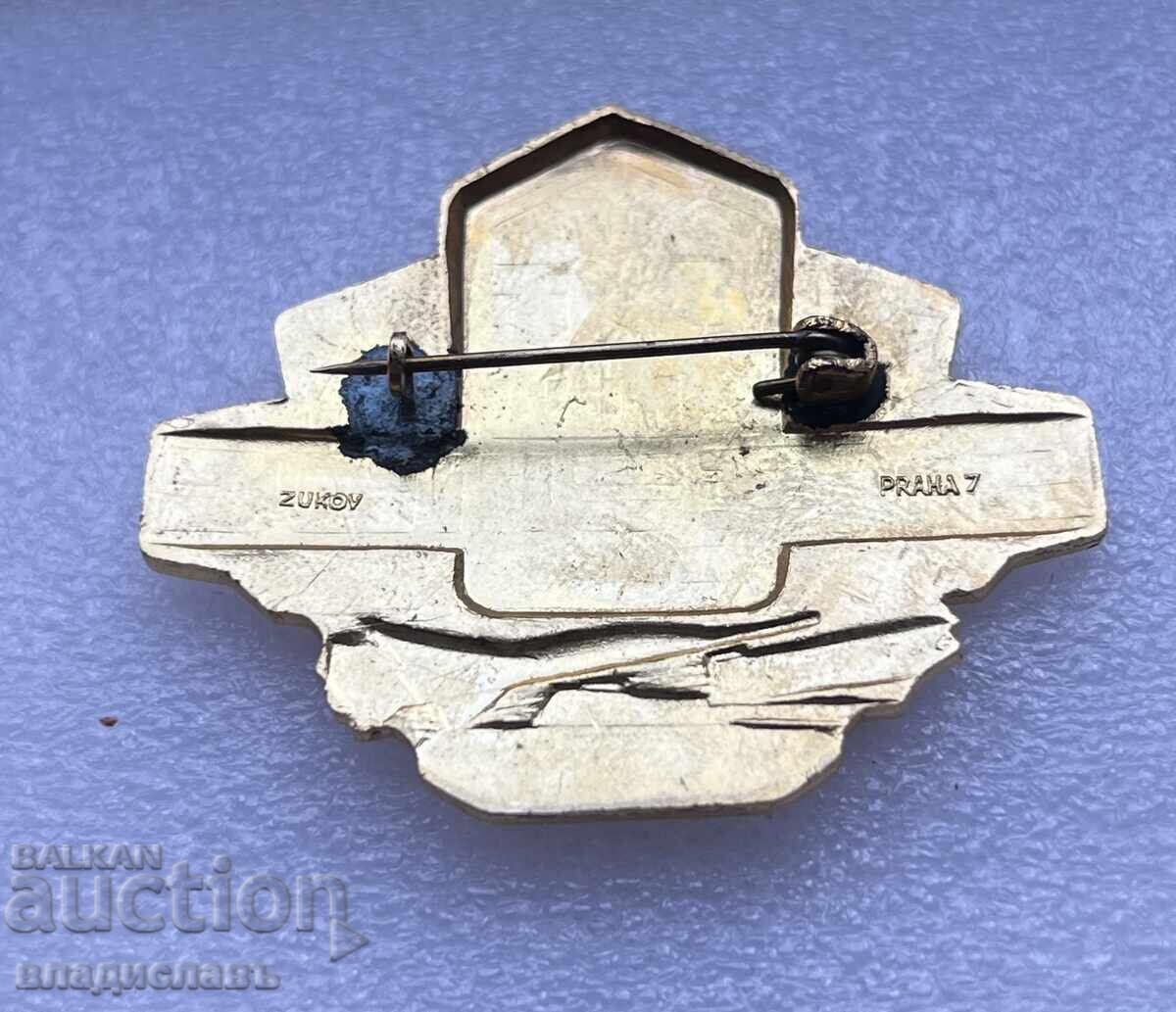 Auction Breastplate of military training in BULGARIA SHIELD 1972. Auction Breastplate of military training in BULGARIA SHIELD 1972.