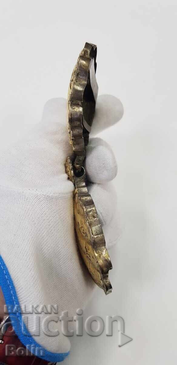 Όμορφη σφυρηλατημένη αναγεννησιακή πόρπη, πόρπες με επιχρύσωση υδραργύρου - 6