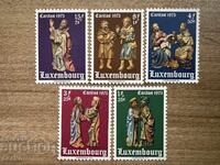 Luxembourg - Religious statues (1973) MNH