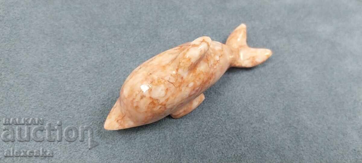 Delivery of figure of stone