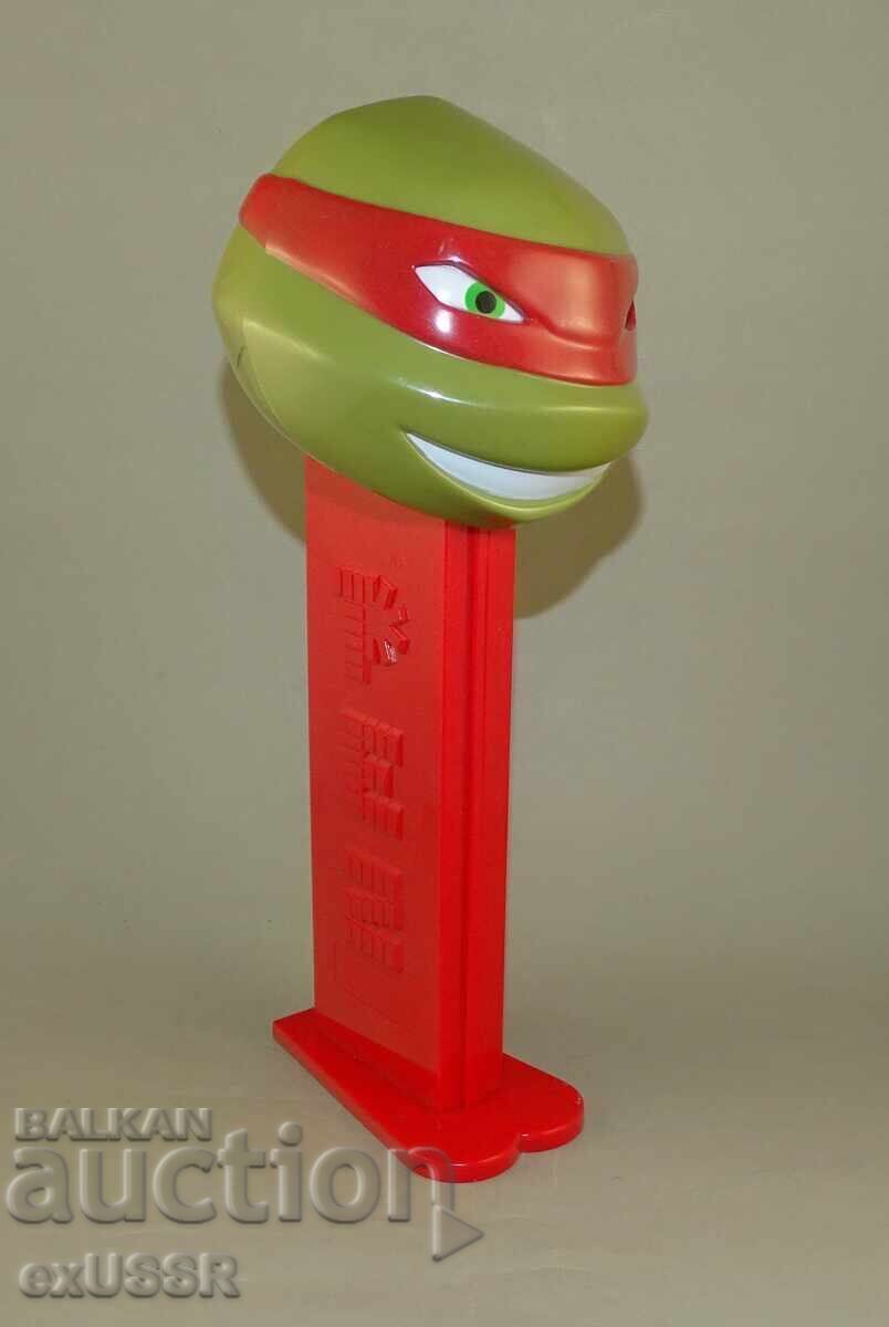Very large PEZ PEZ, 28 cm tall with price 30.00 BGN | € 15.34 Very large PEZ PEZ, 28 cm tall with price 30.00 BGN | € 15.34