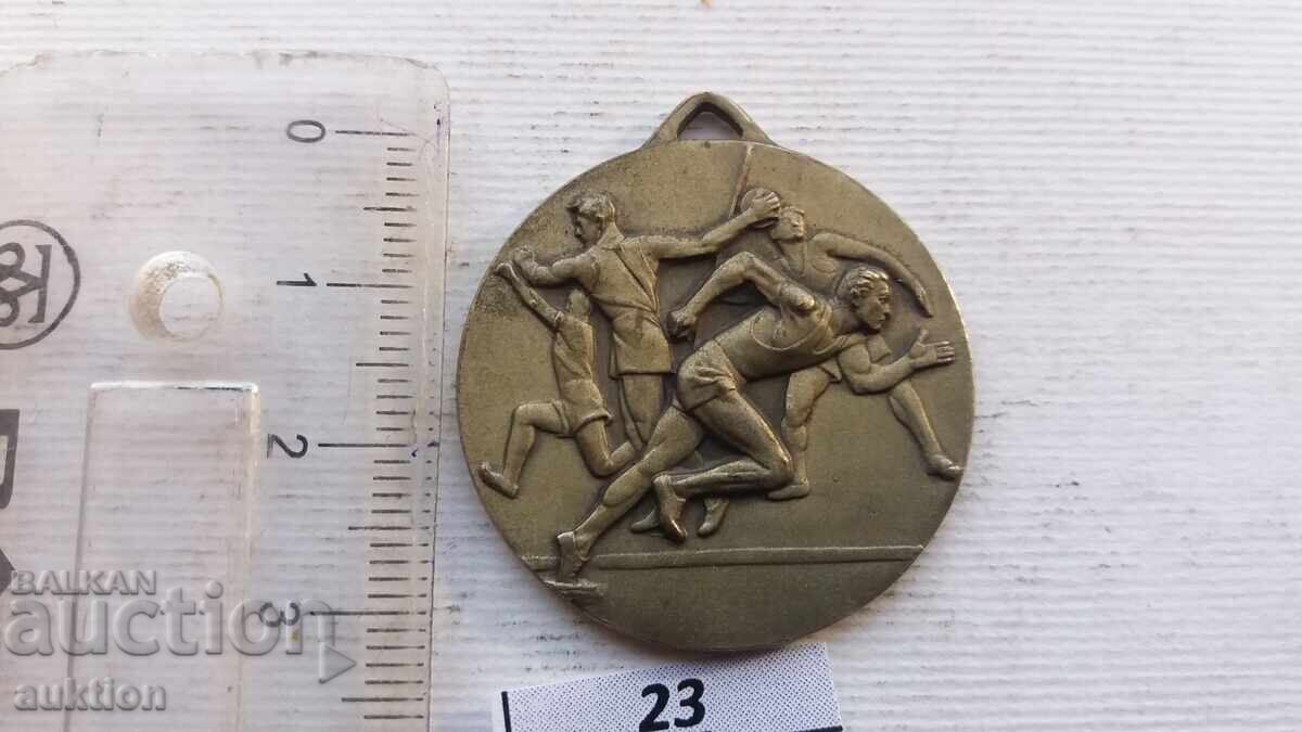 medal - athletics italy with price 2.99 BGN | € 1.53