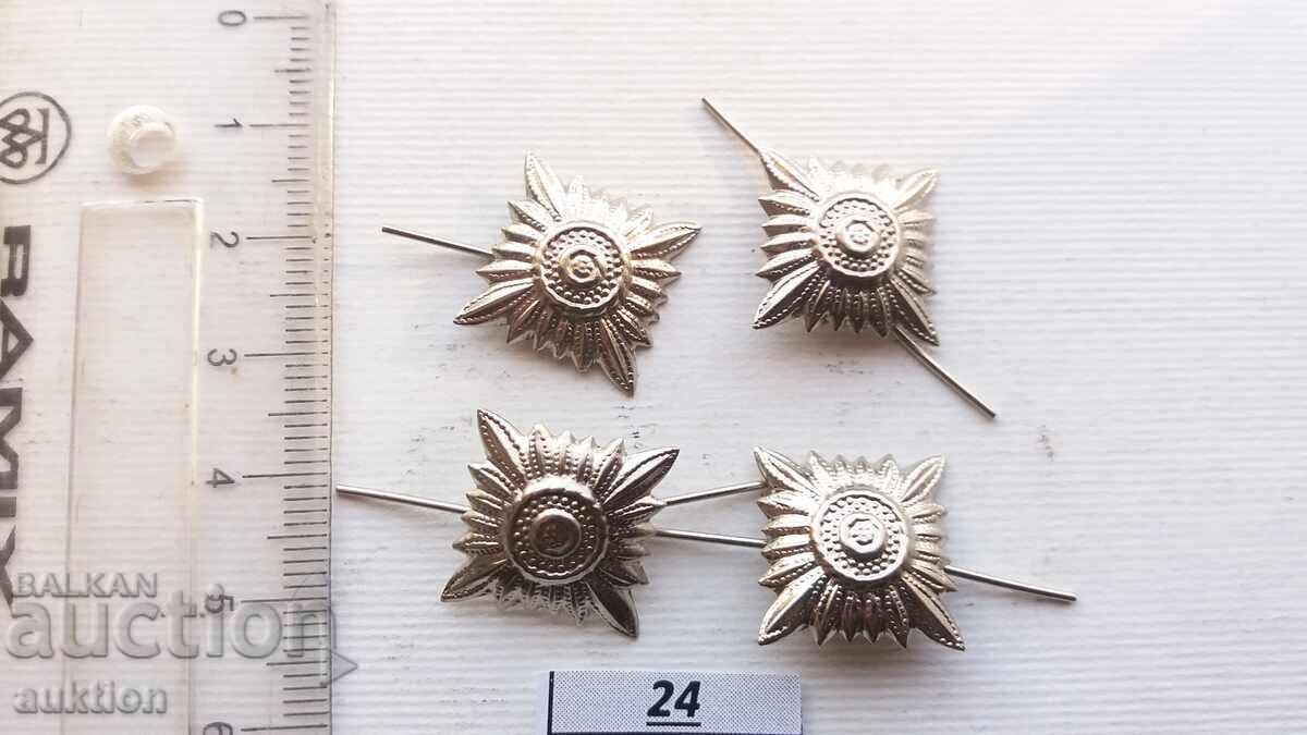 Delivery of star for officer's shoulder straps lieutenant colonel from BA uniform 4 pieces Delivery of star for officer's shoulder straps lieutenant colonel from BA uniform 4 pieces