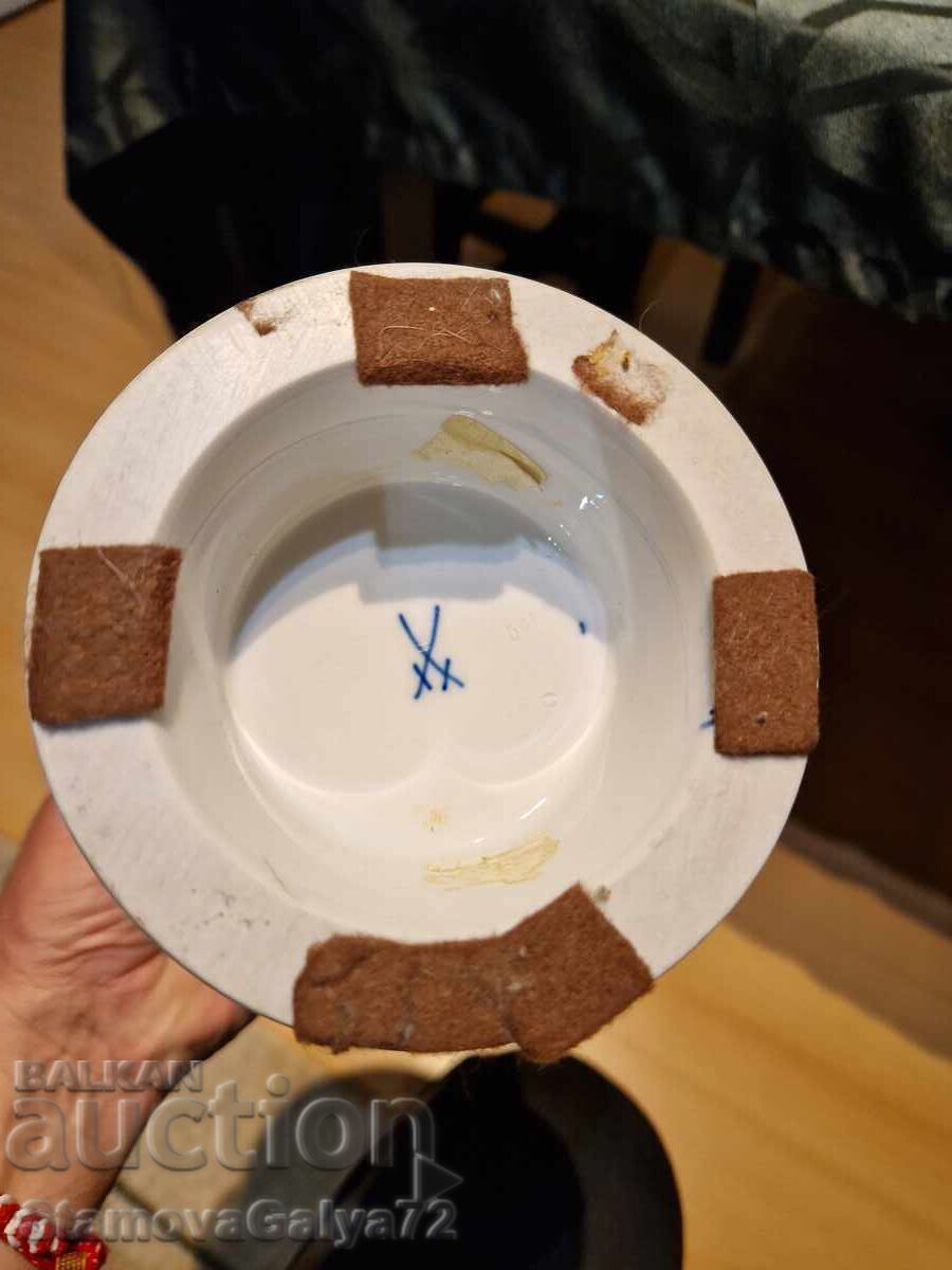 Beautiful antique collectible Meissen porcelain vase - 7