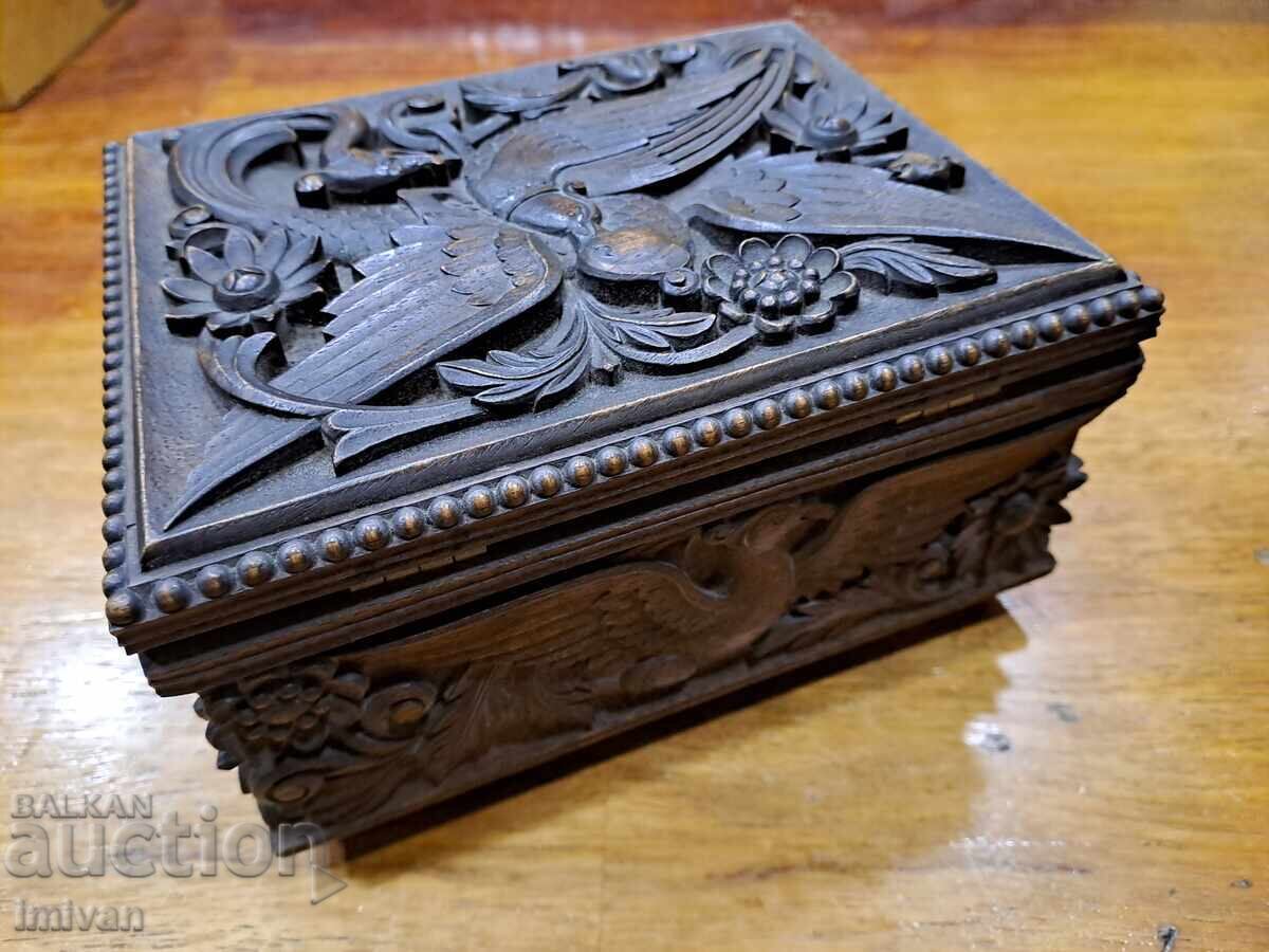 Auction Box of Debar wood carving Auction Box of Debar wood carving