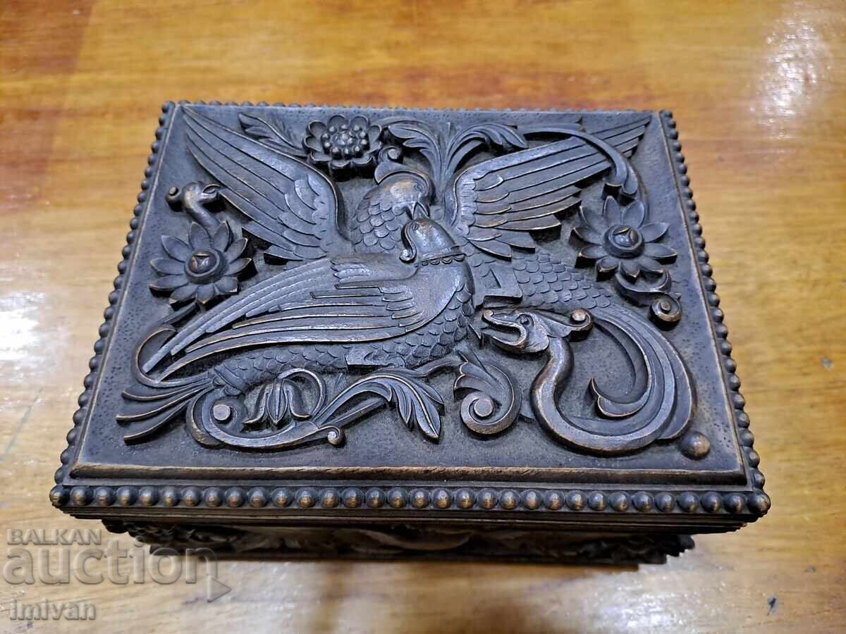 Box of Debar wood carving Box of Debar wood carving